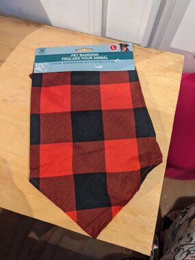 Greenbrier Kennel Club (GKC) NWT Pet Bandana - Red Check Sz L